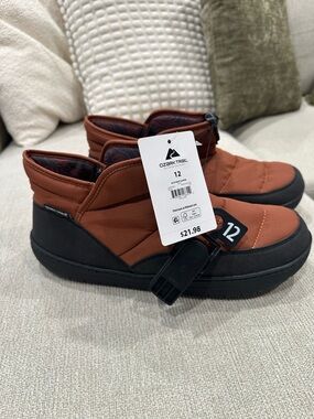 Ozark Trail Rust Quilted Slip-On Booties with Black Sole